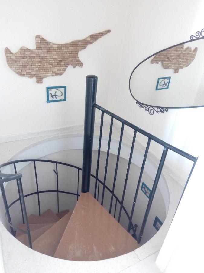 Apartmán Lighthouse Larnaca Exteriér fotografie