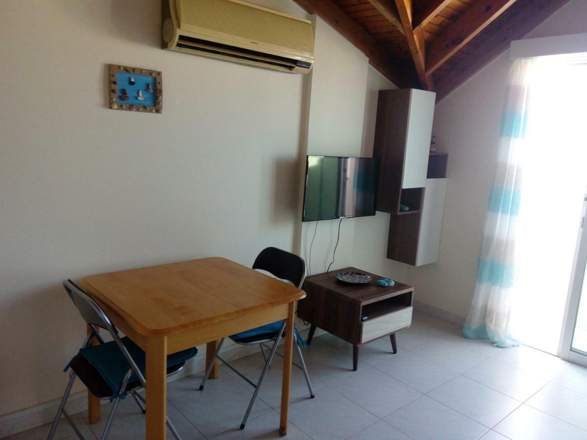Apartmán Lighthouse Larnaca Exteriér fotografie